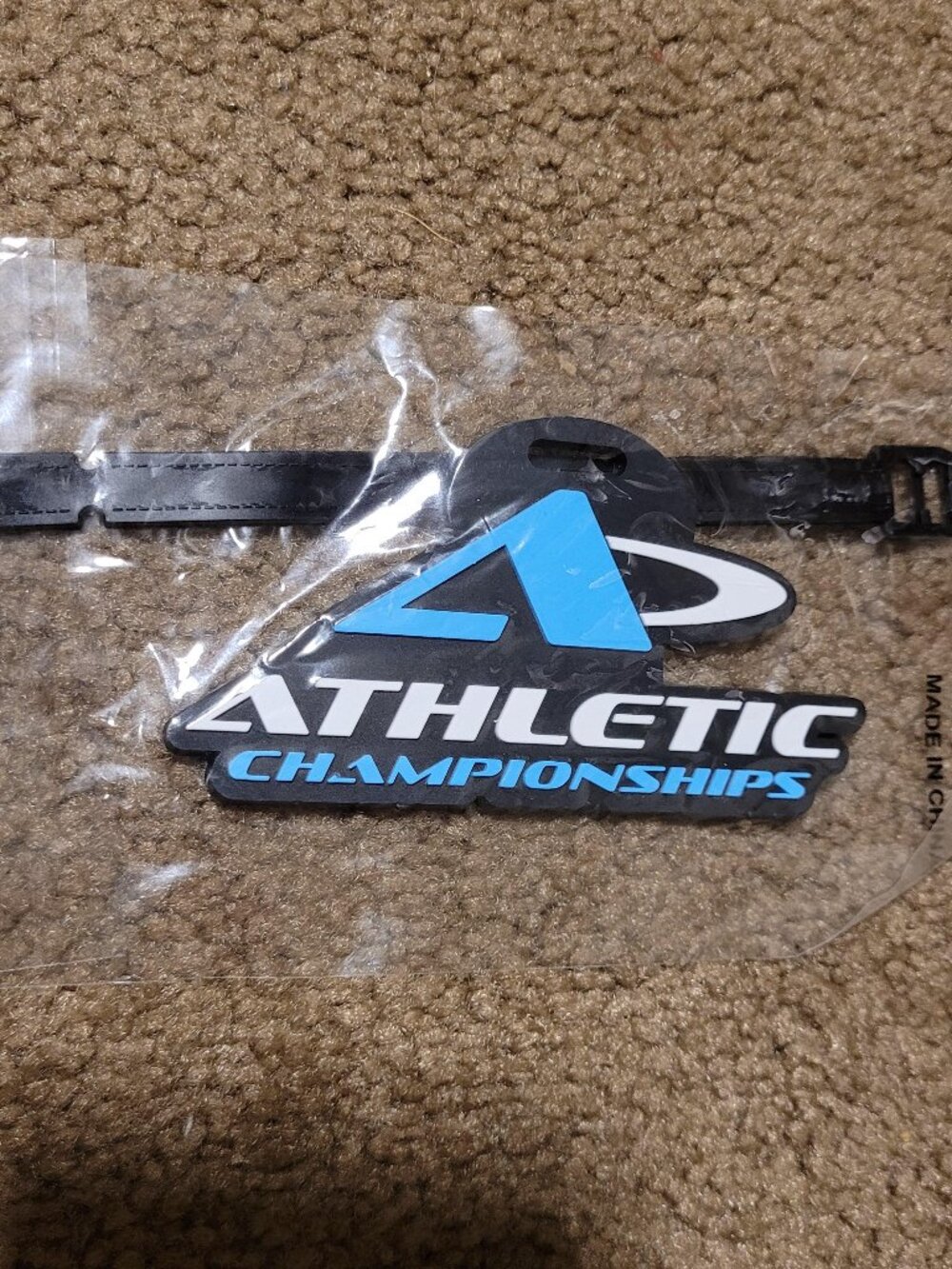 Varsity's Athletic Championship luggage tag